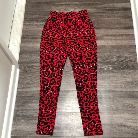 Red Cheetah Print Leggings - Picture 1 of 5